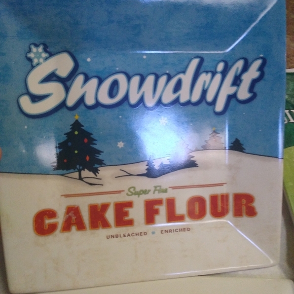 Oneida Holiday Baking Dessert Plates, set 4 - Picture 3 of 8